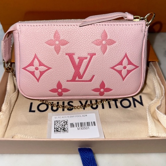 Louis Vuitton Mini Pochette Gradient Pink - Picture 2 of 7